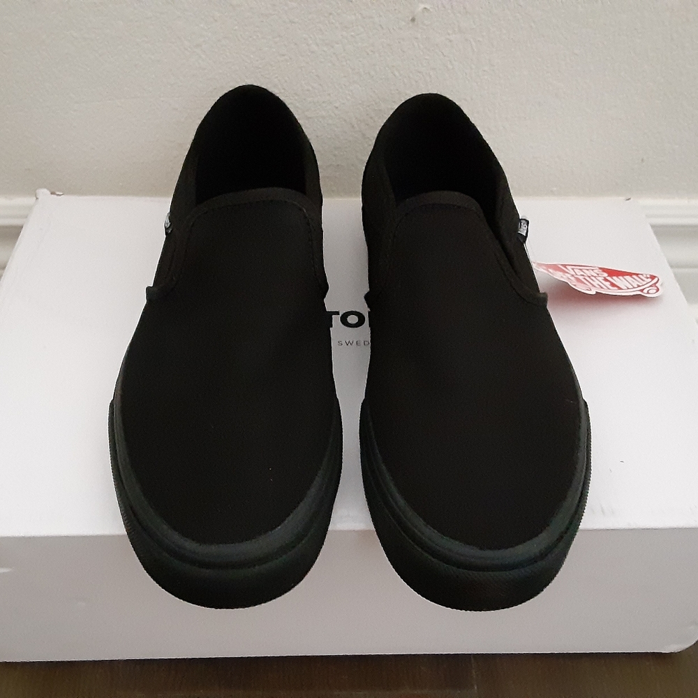 Vans - Picture 4 of 4